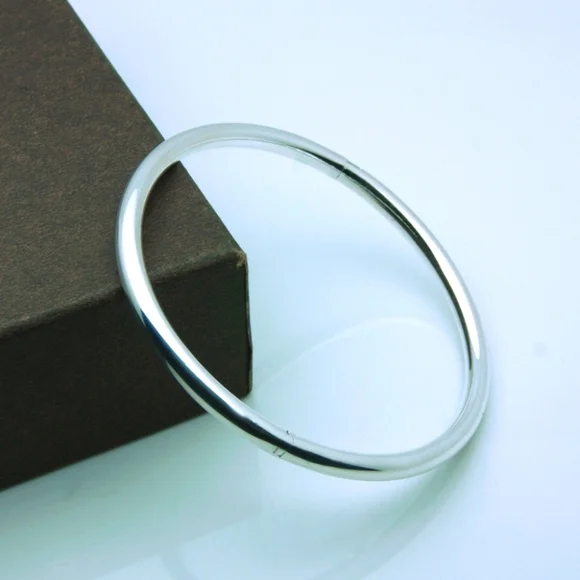 NEW Classic Hinged Bangle Bracelet | 925 Sterling Silver - Picture 8 of 12